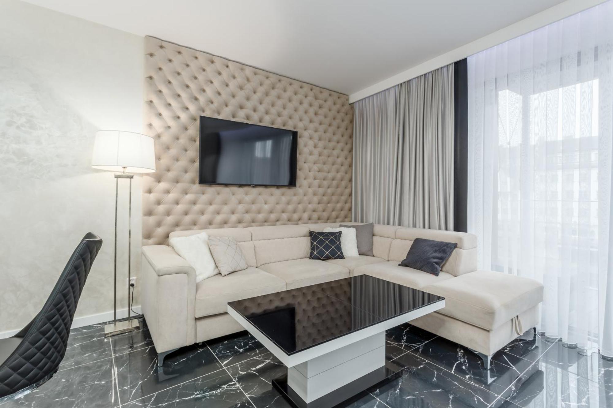 Deo Plaza Premium By Rent Like Danzig